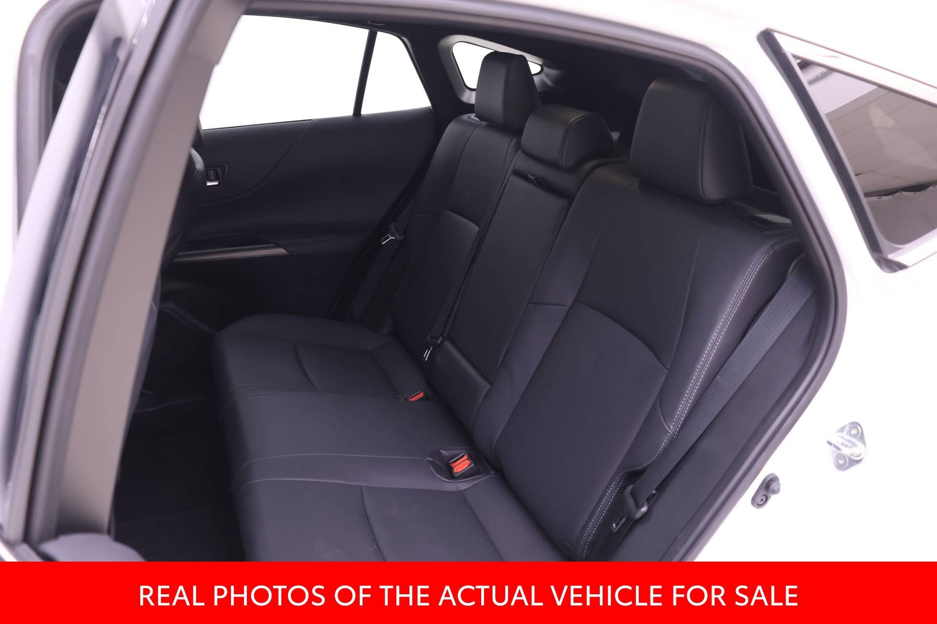 Used 2024 Toyota Venza Nightshade AWD/4WD image 10