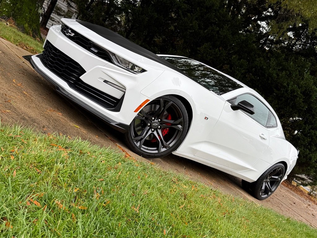 Used 2022 Chevrolet Camaro SS image 4