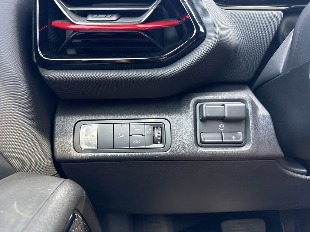 Used 2026 Chevrolet Silverado EV Trail Boss w/ LPO, Gameday Tailgate Package image 24