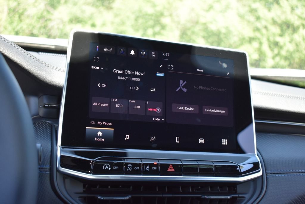 New 2026 Jeep Compass Latitude AWD/4WD image 15