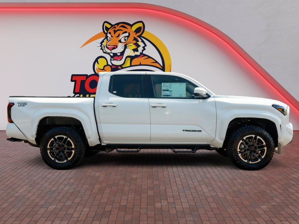 New 2026 Toyota Tacoma TRD Sport AWD/4WD image 4