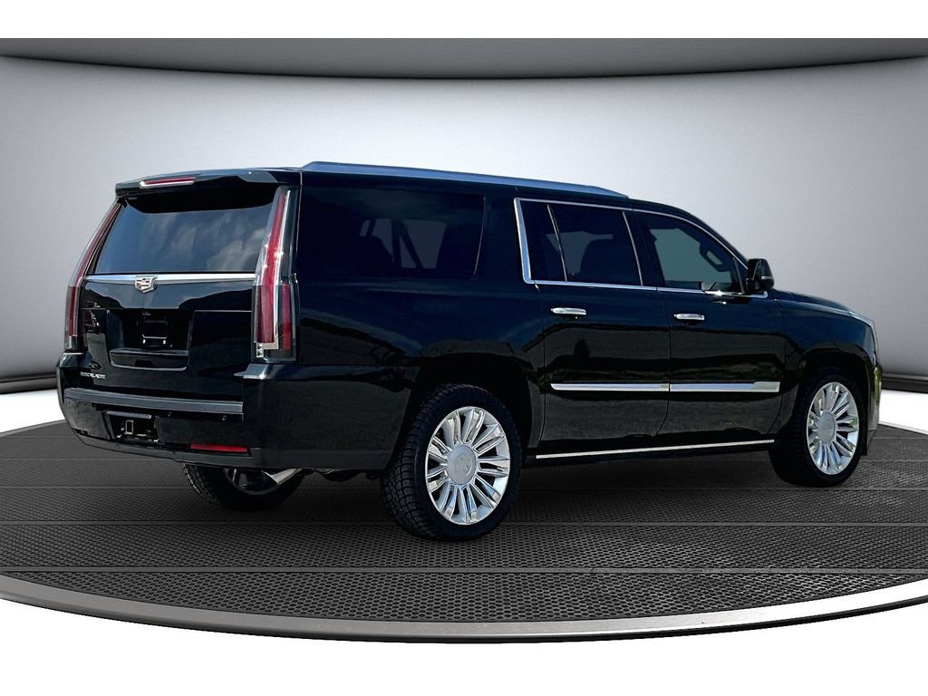 Used 2019 Cadillac Escalade ESV Platinum AWD/4WD image 18