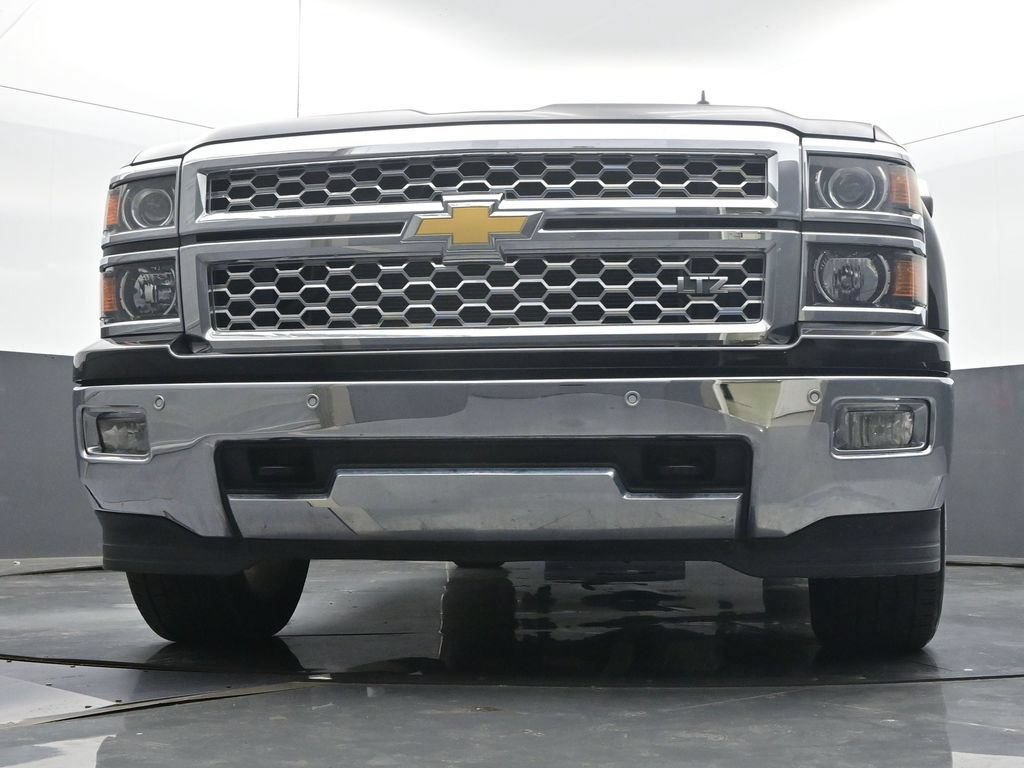 Used 2015 Chevrolet Silverado 1500 LTZ w/ LTZ Plus Package AWD/4WD image 49