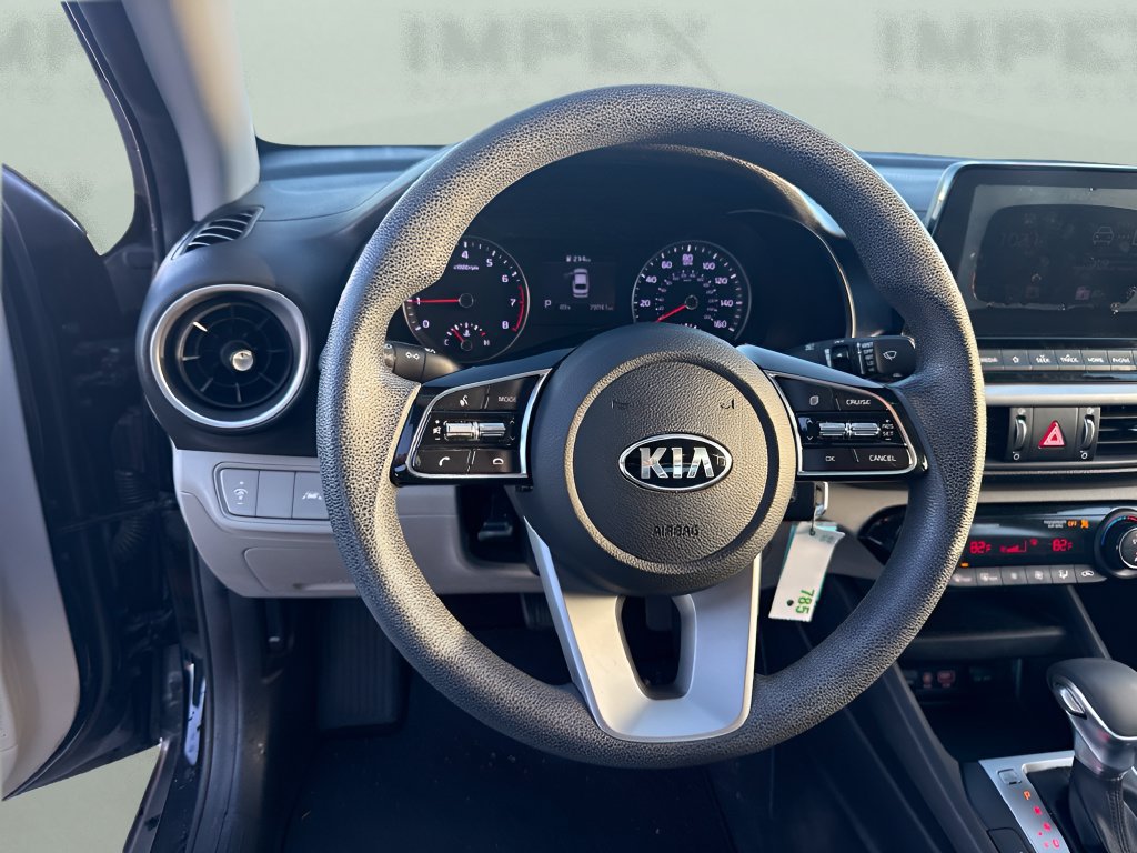 Used 2019 Kia Forte LXS FWD image 11
