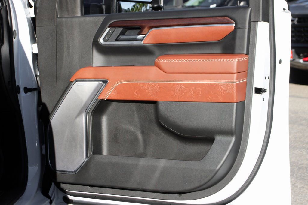Used 2025 GMC Sierra 2500 Denali Ultimate image 52