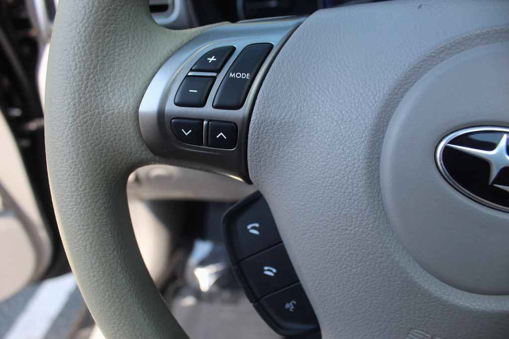 Used 2013 Subaru Forester 2.5X Premium w/ All-Weather Pkg AWD/4WD image 17