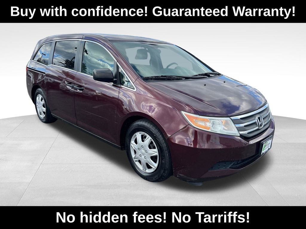 Used 2013 Honda Odyssey LX image 1