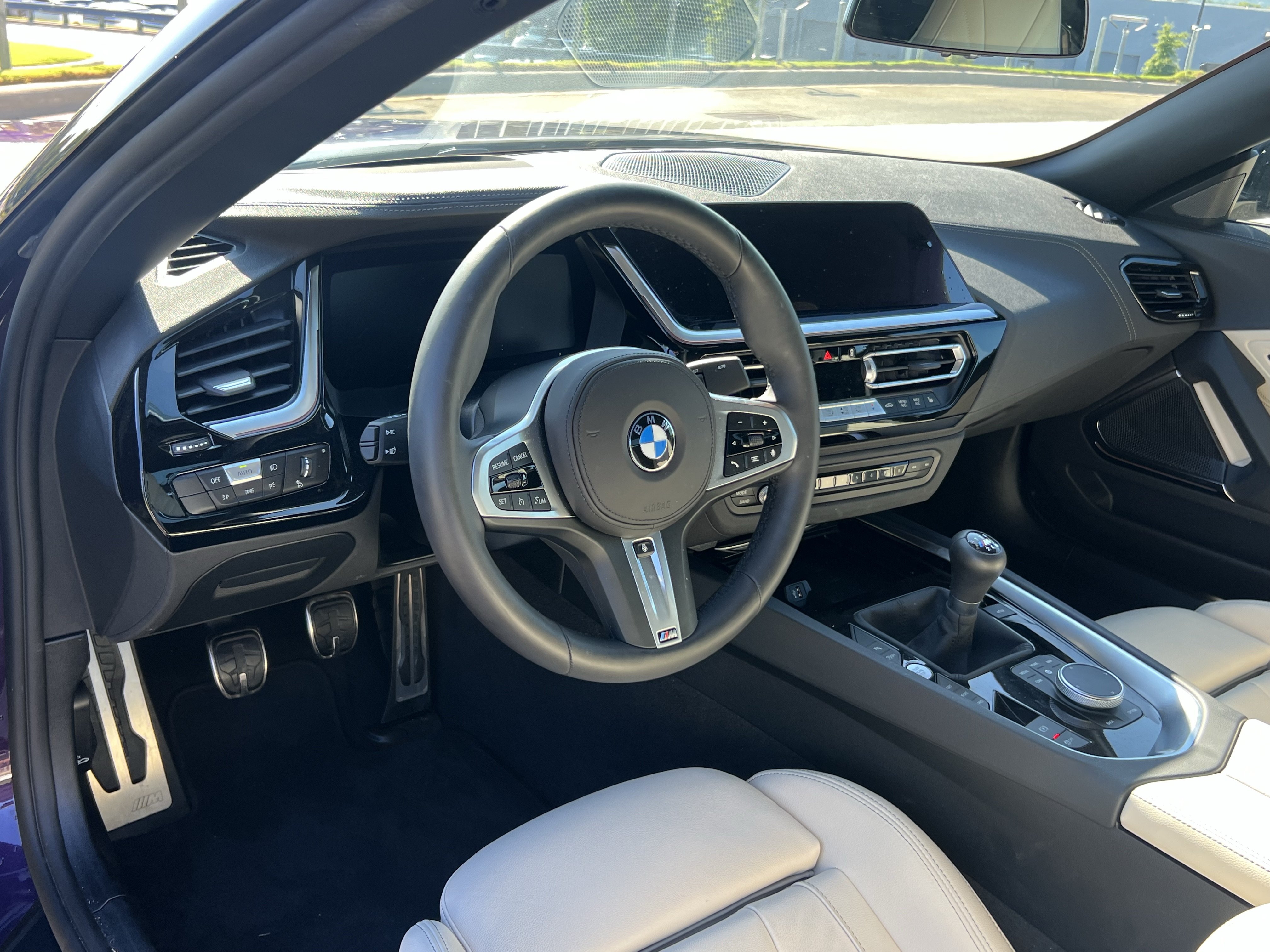 Used 2026 BMW Z4 M40i w/ Premium Package RWD image 20