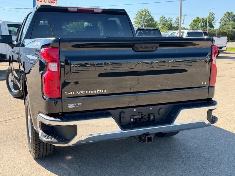 Used 2025 Chevrolet Silverado 1500 LT w/ Work Truck Package AWD/4WD image 5