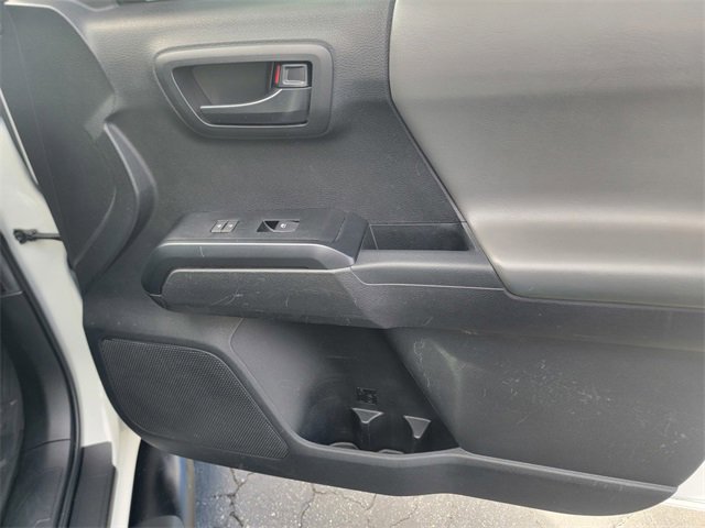 Used 2022 Toyota Tacoma SR w/ SR Convenience Package image 22