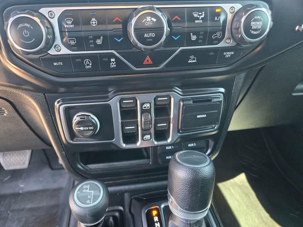 Used 2020 Jeep Gladiator Sport w/ Quick Order Package 24S AWD/4WD image 16