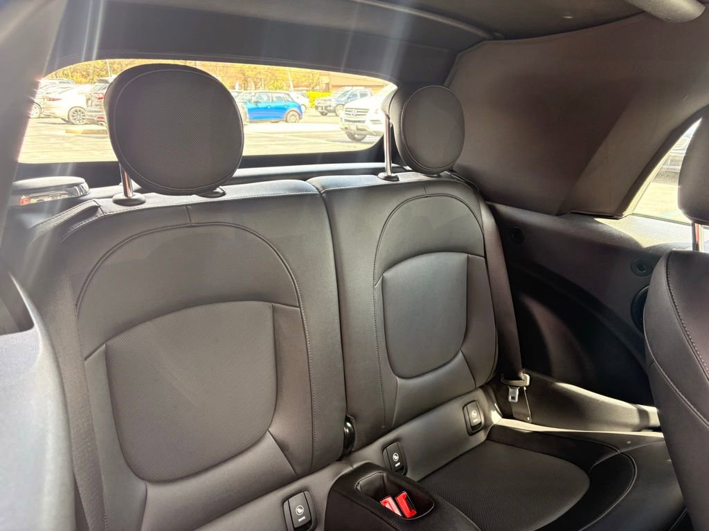 Used 2023 MINI Cooper S image 17