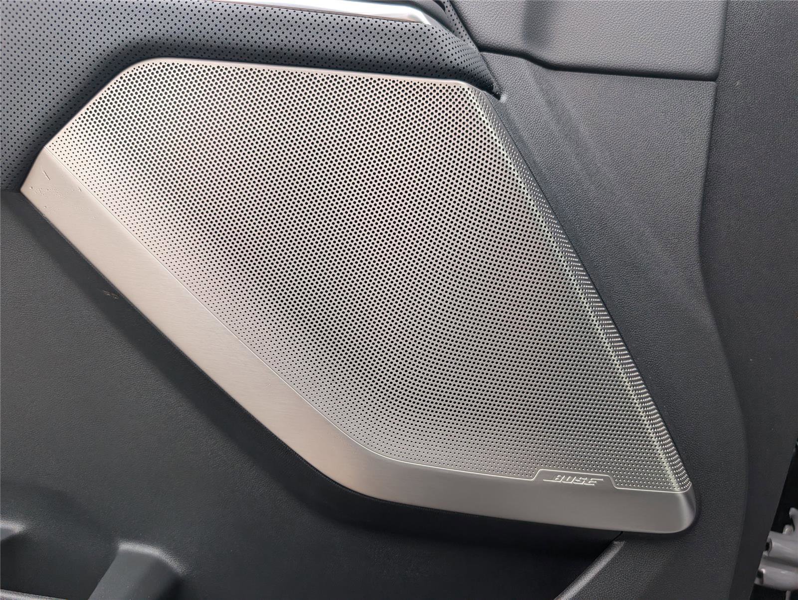 New 2025 GMC Sierra EV Denali image 13