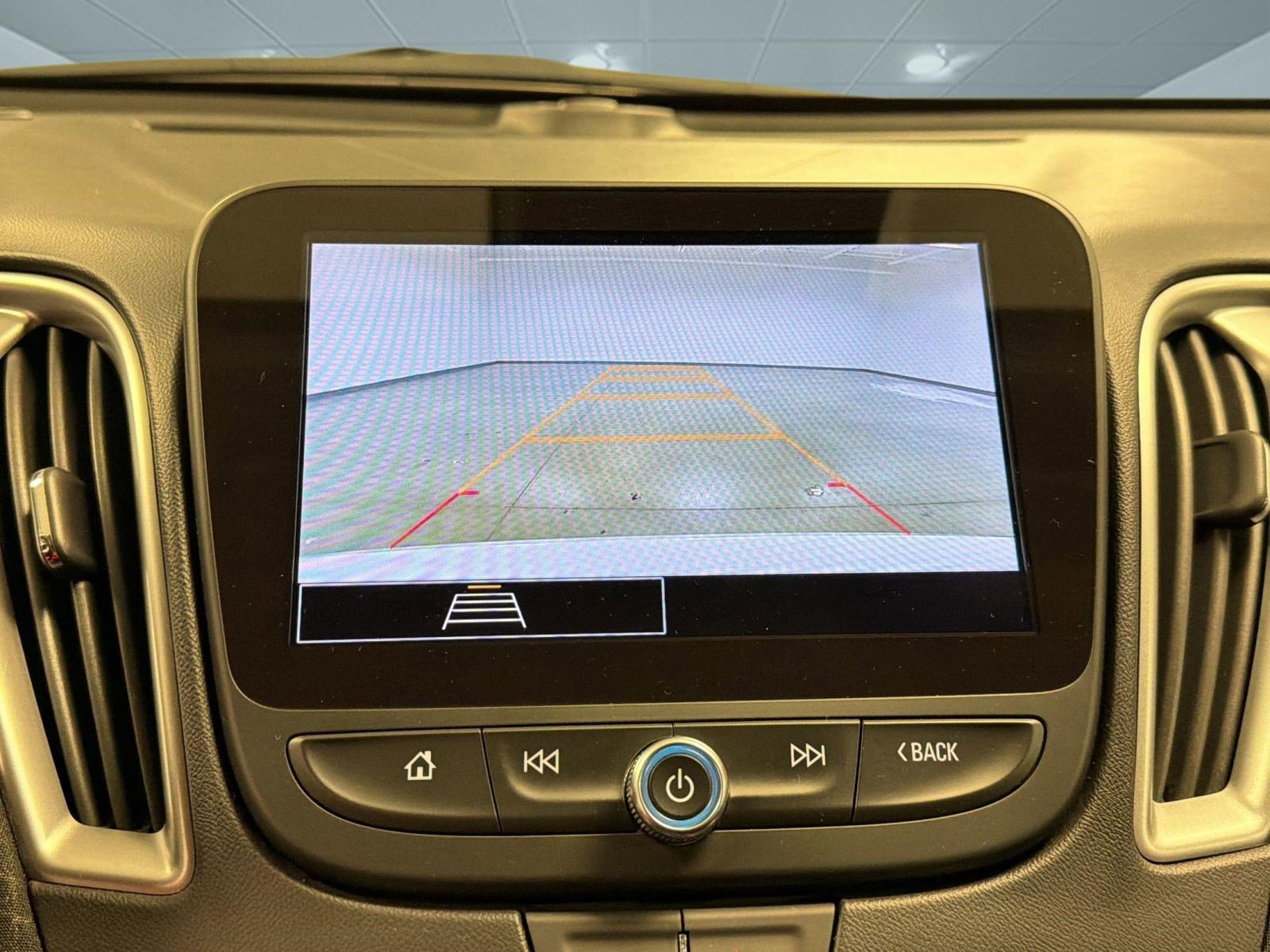 Used 2025 Chevrolet Malibu LT FWD image 24