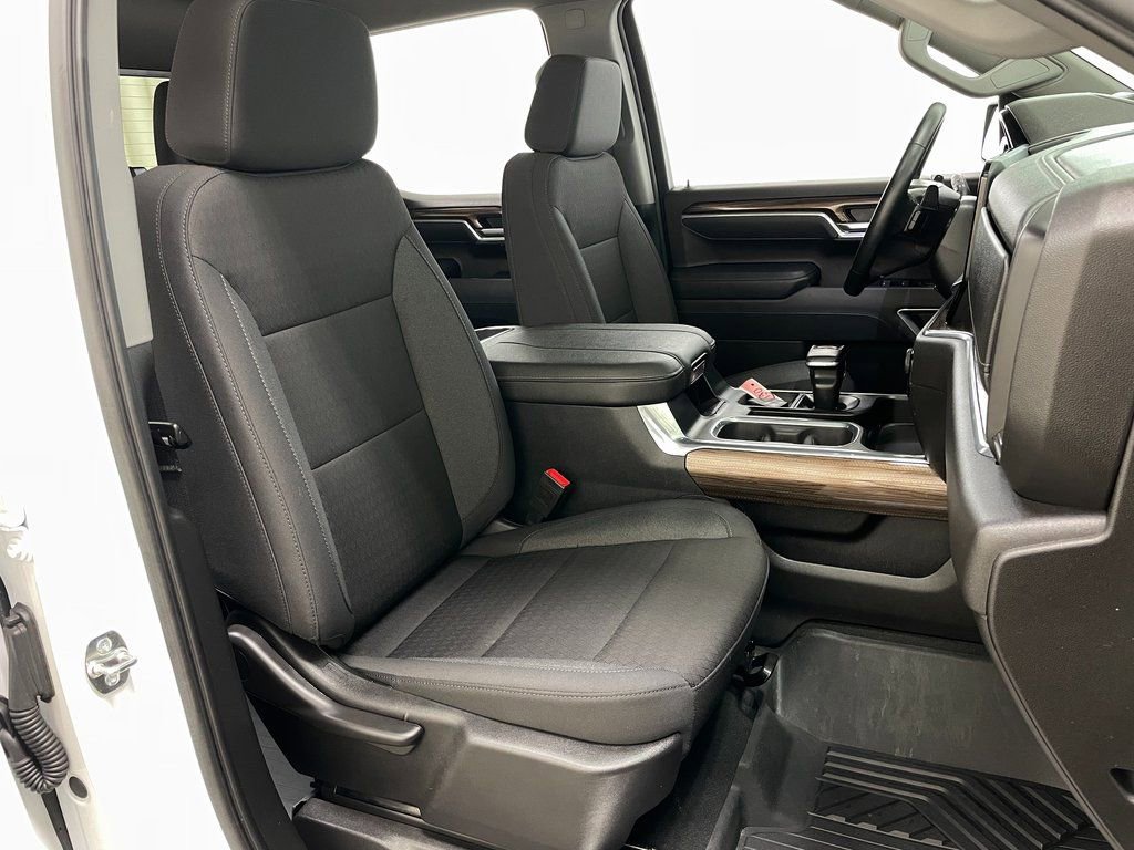 Used 2025 Chevrolet Silverado 1500 RST w/ Convenience Package II image 40