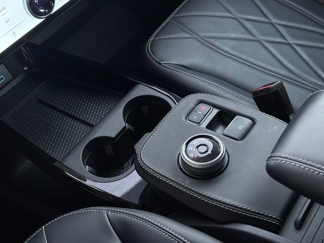 Used 2021 Ford Mustang Mach-E Select image 40