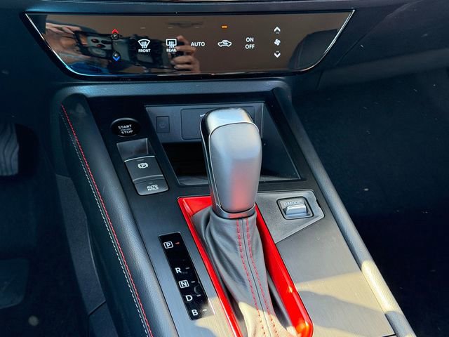 New 2026 Nissan Kicks SR FWD image 16