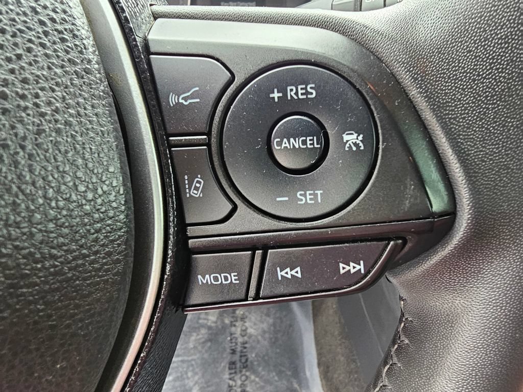 Used 2021 Toyota Corolla SE FWD image 27