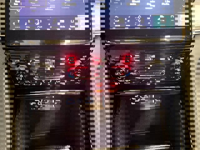 Used 2021 Jeep Grand Cherokee L Limited w/ MOPAR Finishing Package image 28