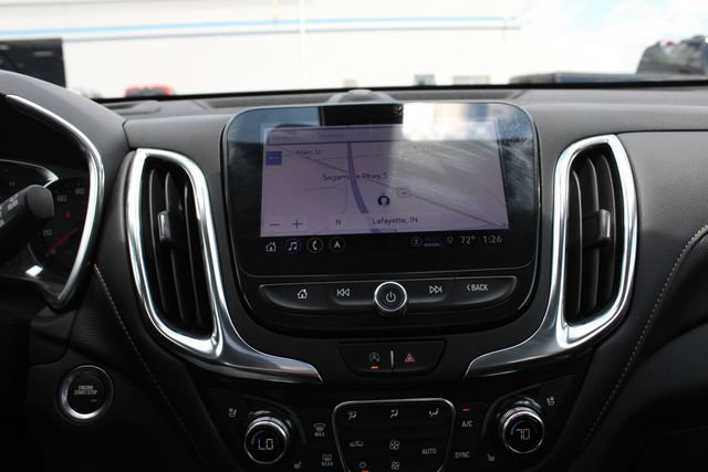 Used 2024 Chevrolet Equinox Premier AWD/4WD image 17