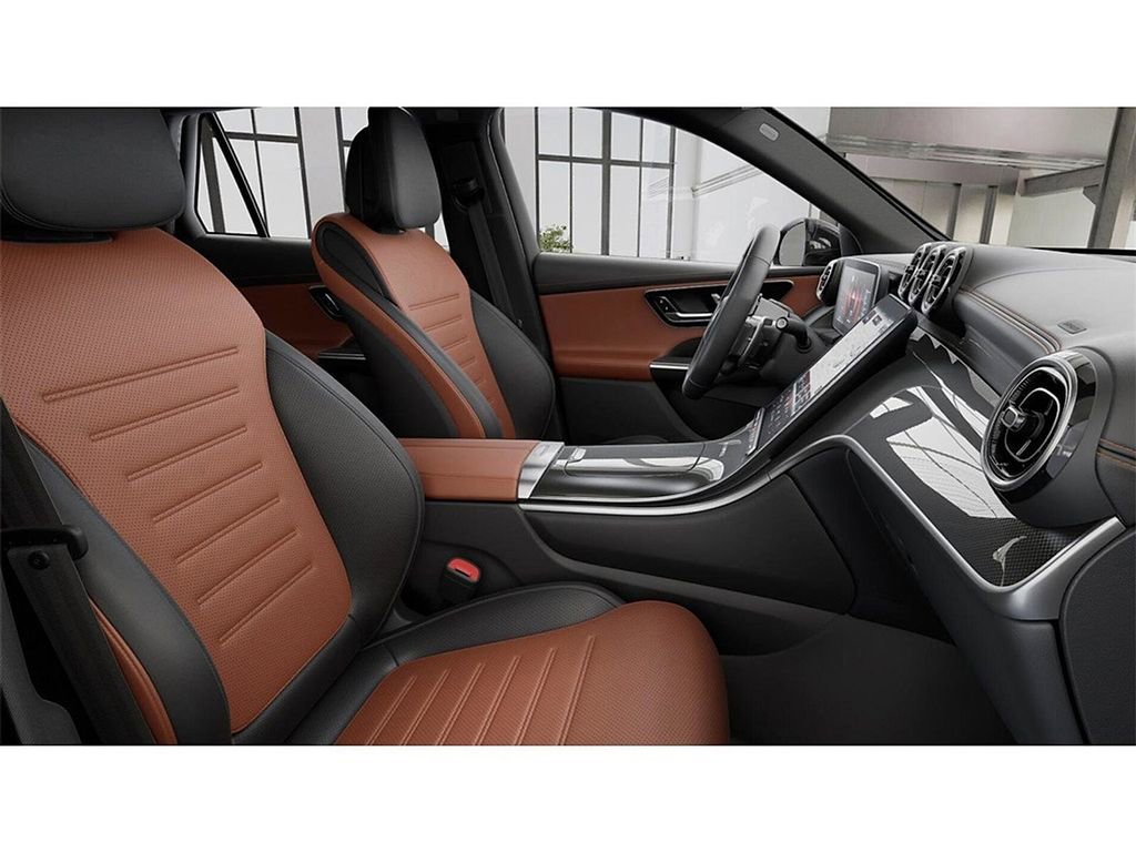 New 2026 Mercedes-Benz GLC 43 AMG 4MATIC image 4