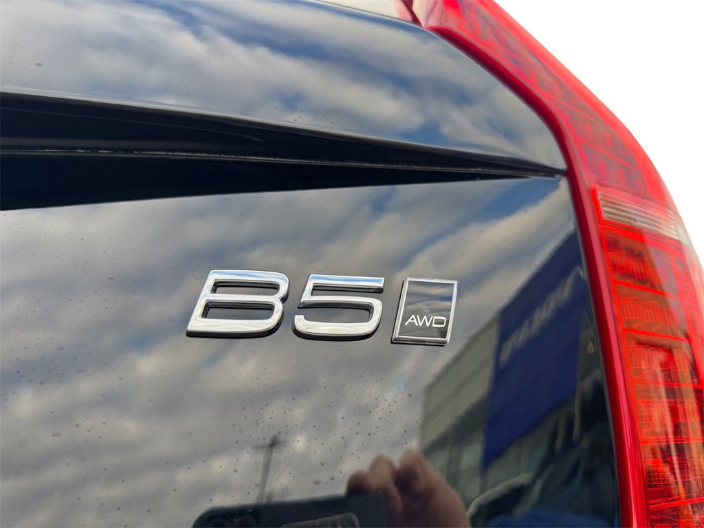 Certified 2024 Volvo XC90 B5 Core w/ Protection Package Premier image 9