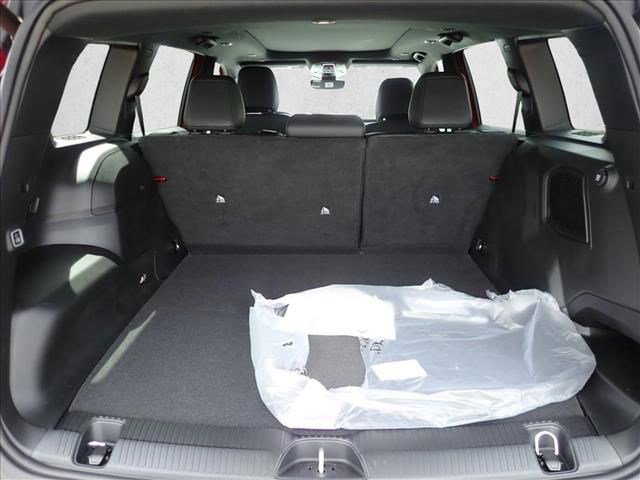New 2026 Jeep Cherokee Overland w/ Trailer Tow Group AWD/4WD image 8