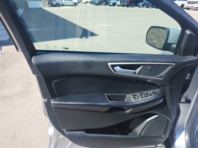 Used 2023 Ford Edge SEL w/ Convenience Package image 19