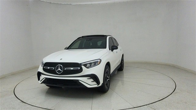Used 2024 Mercedes-Benz GLC 300 4MATIC w/ AMG Line image 66