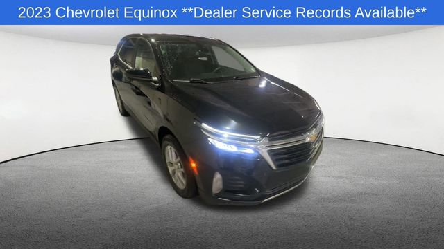 Used 2023 Chevrolet Equinox LT image 2
