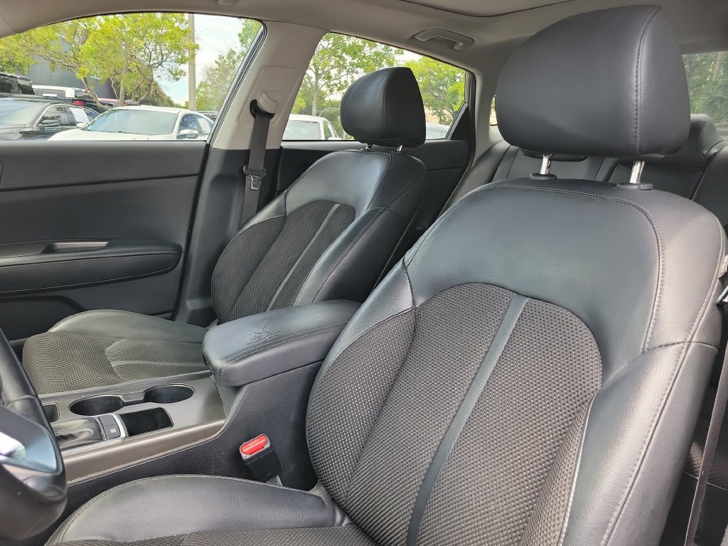 Used 2019 Kia Optima S w/ S Panoramic Sunroof Package FWD image 26