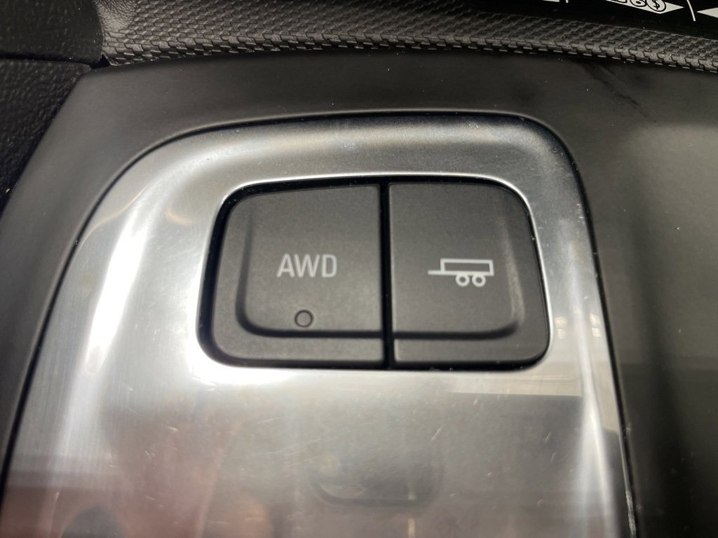 Used 2020 Chevrolet Equinox Premier image 48