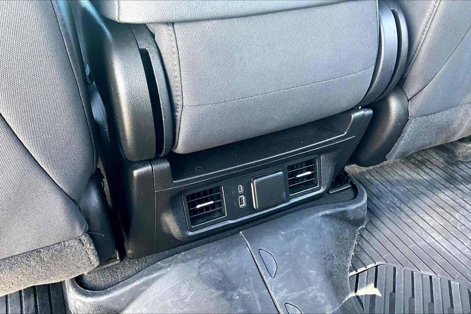 Used 2025 Chevrolet Silverado 2500 LT AWD/4WD image 12