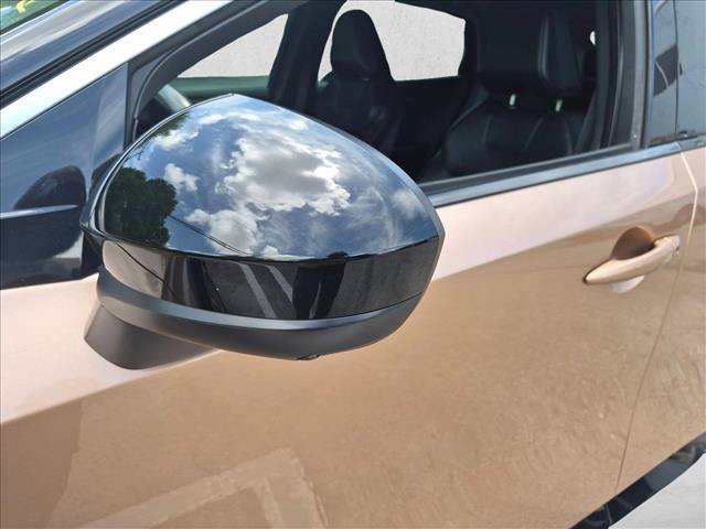 Certified 2023 Nissan Ariya FWD image 9