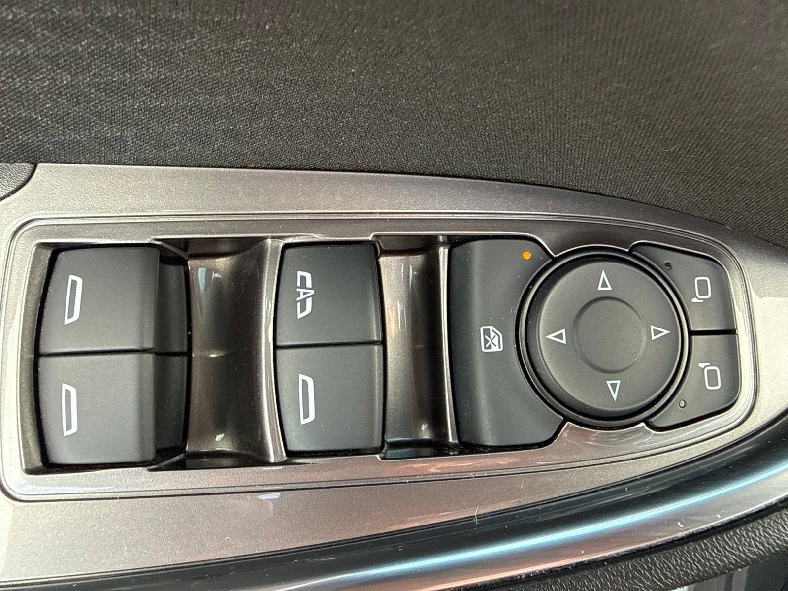 Used 2021 Chevrolet Malibu LT w/ Sport Edition FWD image 17