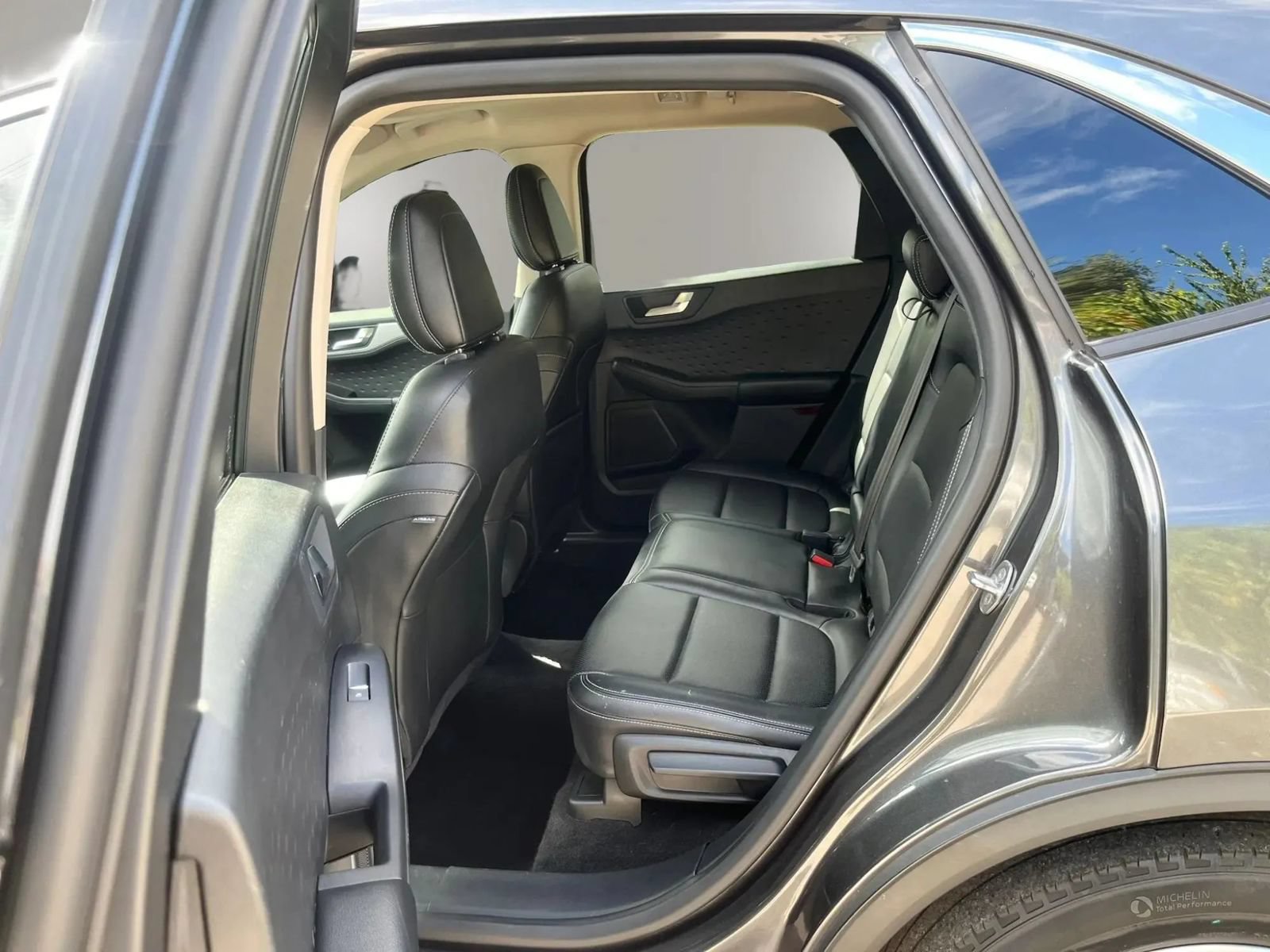 Used 2020 Ford Escape SEL AWD/4WD image 24