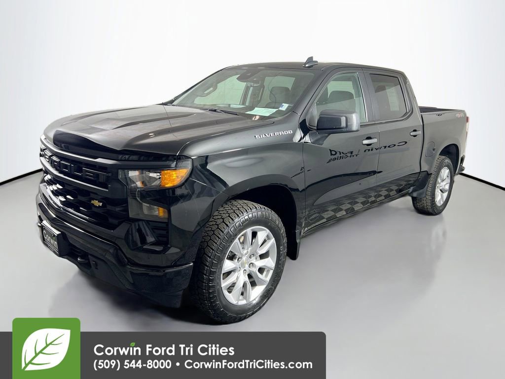 Used 2023 Chevrolet Silverado 1500 Custom image 5