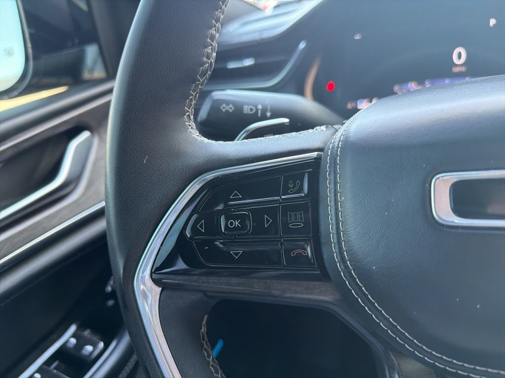 Used 2023 Jeep Grand Cherokee L Overland w/ Rear Seat Video Group I image 14