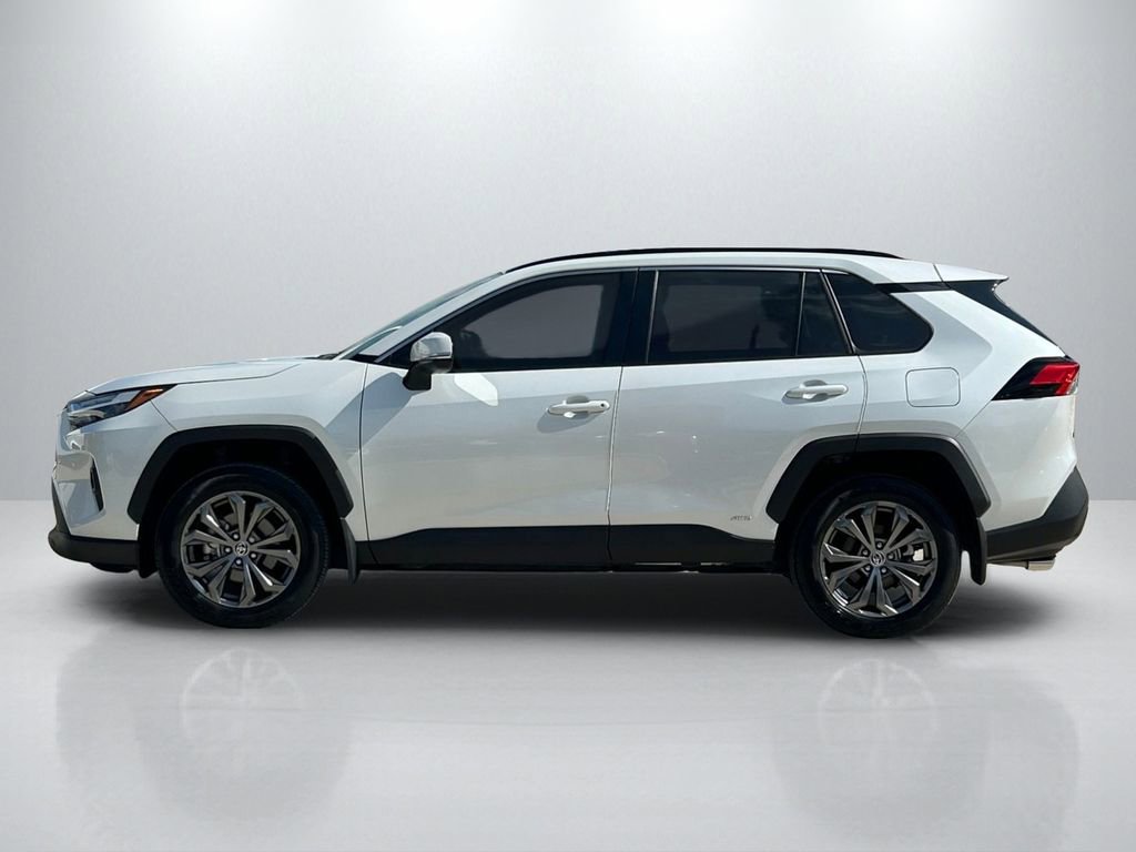 Used 2025 Toyota RAV4 XLE Premium w/ Weather Package AWD/4WD image 8