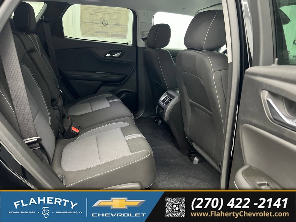 Used 2026 Chevrolet Blazer LT FWD image 13
