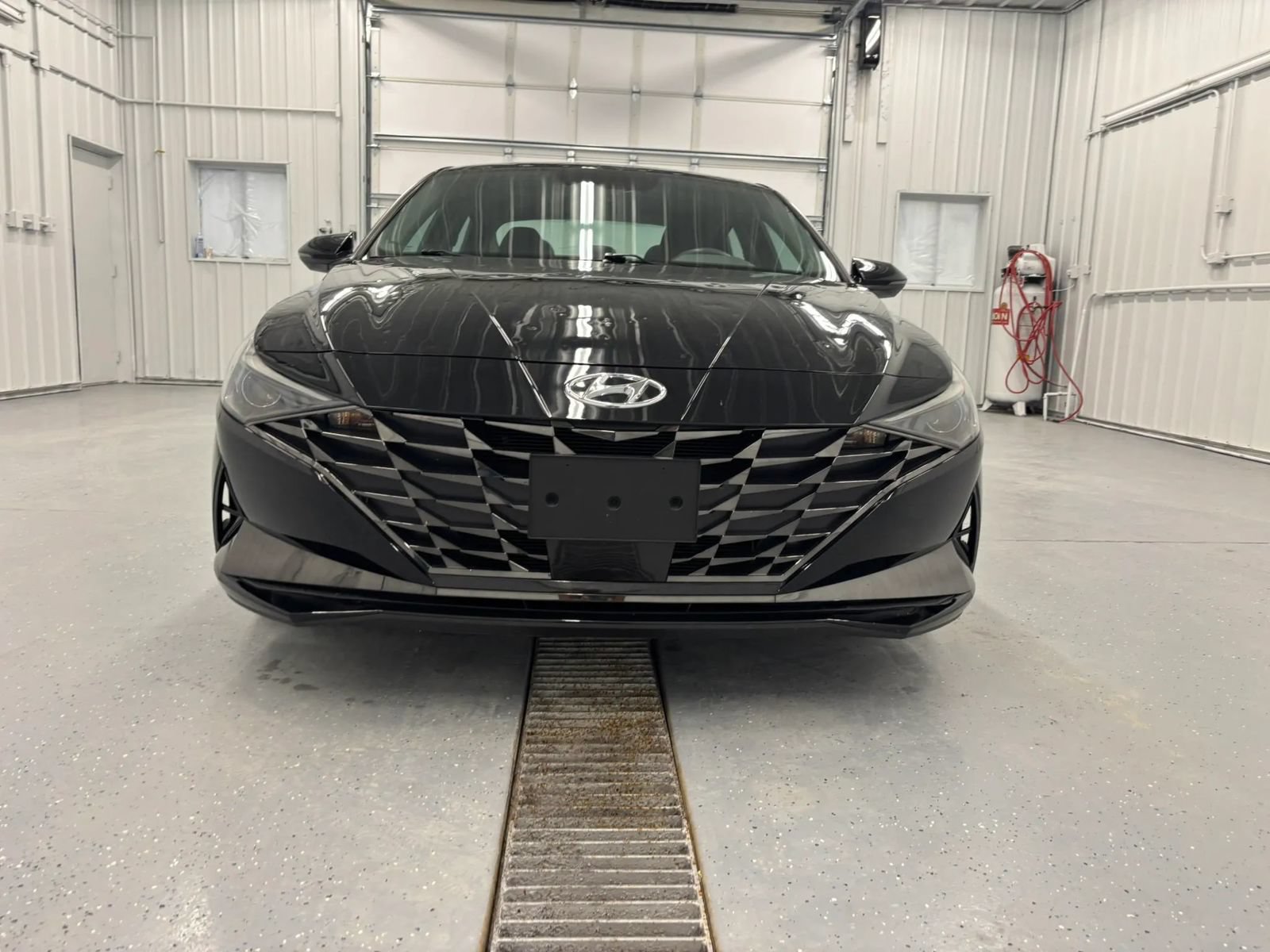 Used 2022 Hyundai Elantra SEL FWD image 14