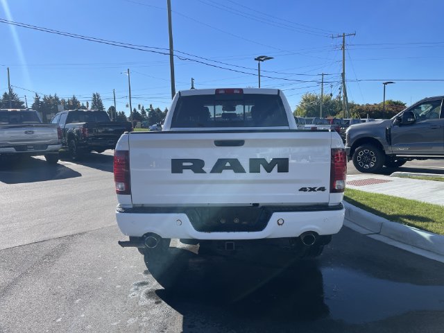 Used 2018 RAM 1500 Sport w/ Convenience Group AWD/4WD image 4