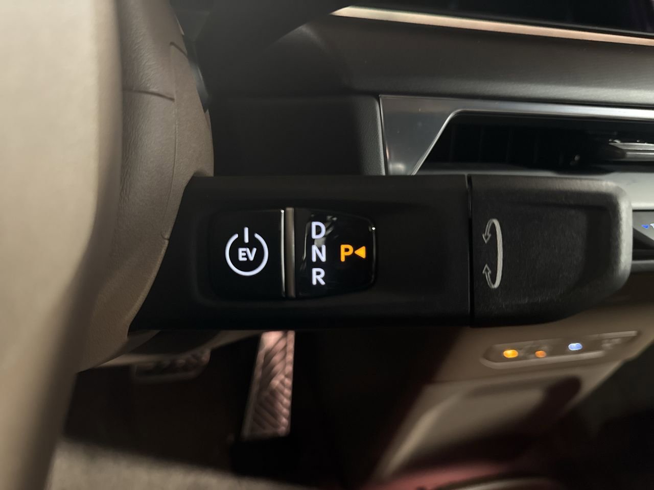 New 2026 Kia EV9 GT-Line image 25