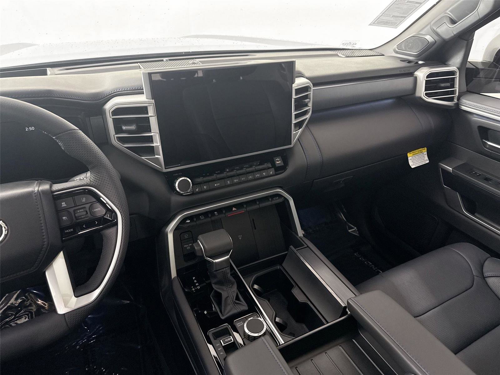 Used 2025 Toyota Tundra Platinum image 39