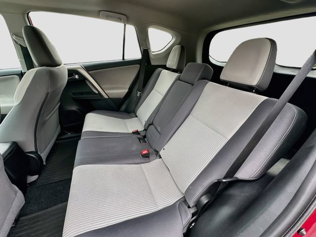 Used 2014 Toyota RAV4 XLE AWD/4WD image 23
