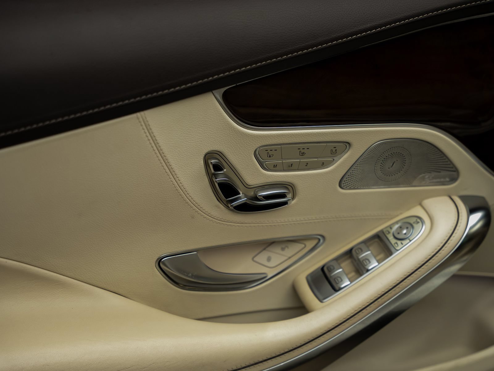 Used 2015 Mercedes-Benz S 550 4MATIC Coupe w/ Premium 1 Package image 62