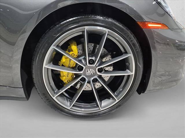 Used 2022 Porsche 911 Carrera RWD image 22
