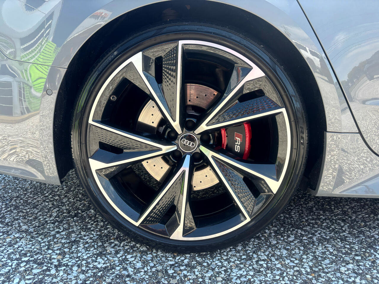 Used 2021 Audi RS 7 Sportback w/ Carbon Optic Package image 43