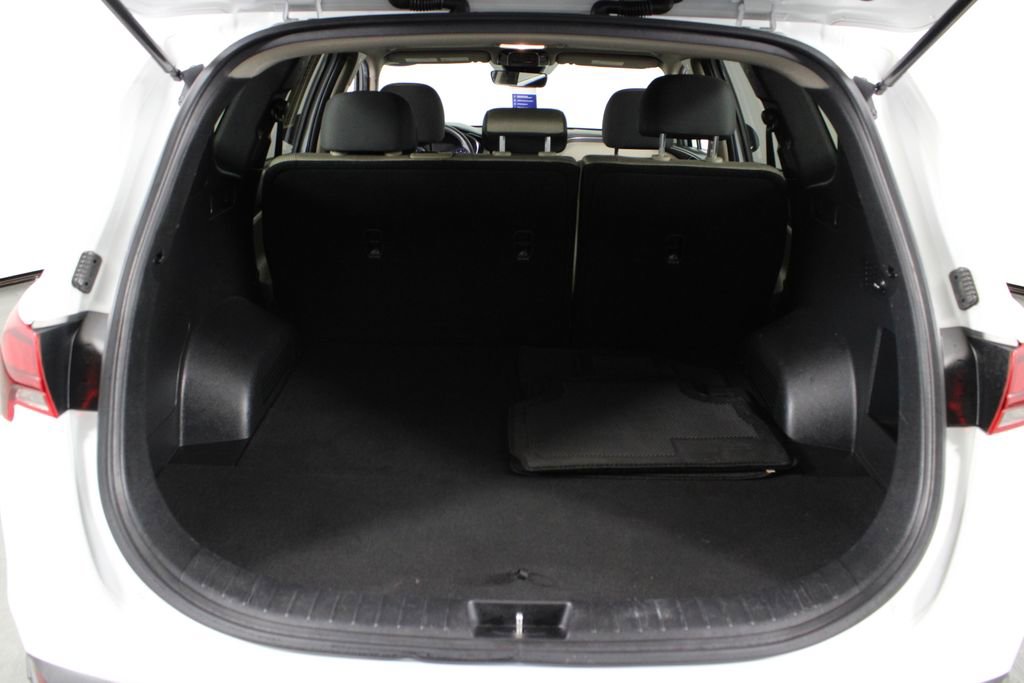 Certified 2022 Hyundai Santa Fe SE FWD image 17