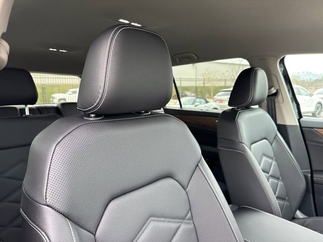 New 2026 Volkswagen Atlas SE image 15